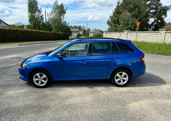 Skoda Fabia cena 29900 przebieg: 103000, rok produkcji 2017 z Świecie małe 407